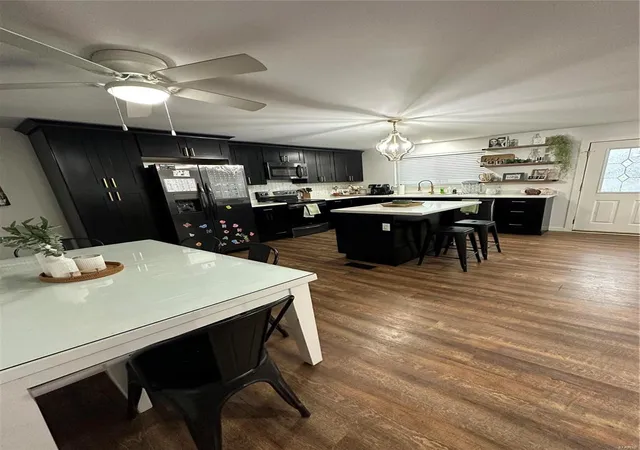 Photo 1 of Single family home for sale at 15 Marian St, Sainte Genevieve, MO 63670 | MLS# 25007906 | Listing updated on 2025-02-13