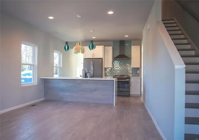 Photo 2 of Townhouse for sale at 4332 Mcree Ave, Saint Louis, MO 63110 | MLS# 25008018 | Listing updated on 2025-02-14
