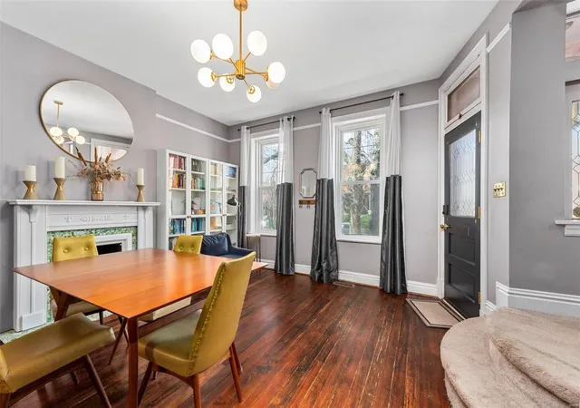 Photo 3 of Single family home for sale at 2328 Michigan Ave, Saint Louis, MO 63104 | MLS# 25008072 | Listing updated on 2025-03-20