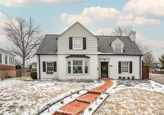 Photo 1 of Single family home for sale at 502 Old Bonhomme Rd, Saint Louis, MO 63130 | MLS# 25008080 | Listing updated on 2025-03-11