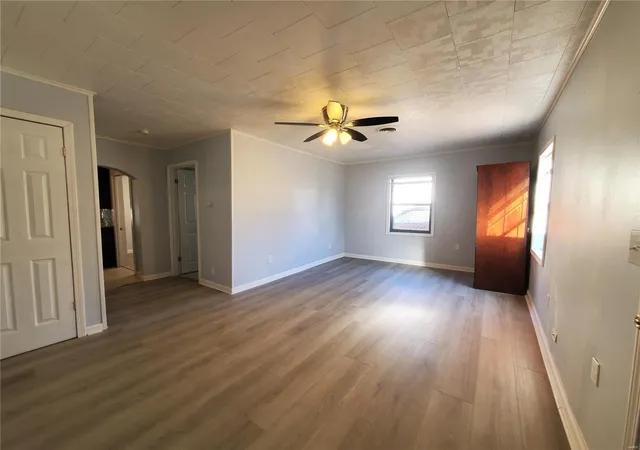 Photo 3 of Single family home for sale at 2311 Gaebler Ave, Saint Louis, MO 63114 | MLS# 25008136 | Listing updated on 2025-03-17