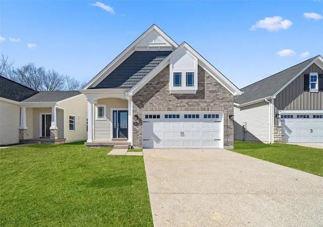 Listing Photo 1 - Condo for sale in building located at 703 Barnwood Hl Dr, Wentzville, MO 63385