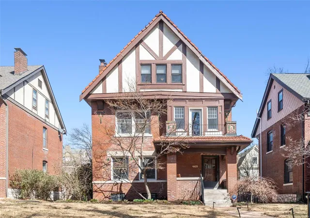 Photo 1 of Single family home for sale at 4431 Mcpherson Ave, Saint Louis, MO 63108 | MLS# 25008361 | Listing updated on 2025-03-18
