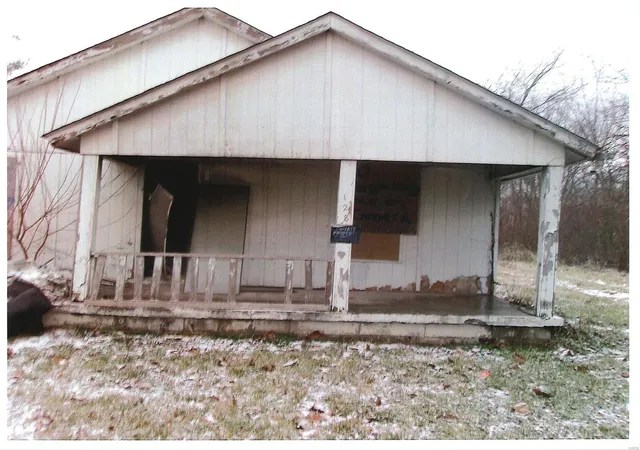 1st image of 128 Kinder, East Saint Louis, IL 62206 | MLS# 25008376