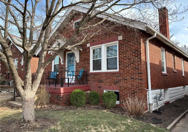 Photo 1 of Single family home for sale at 6444 Smiley Ave, Saint Louis, MO 63139 | MLS# 25008527 | Listing updated on 2025-03-26