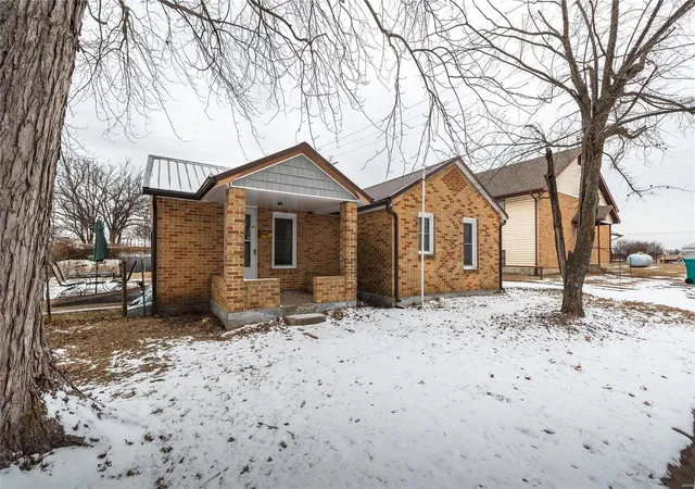 Photo 20 of Single family home for sale at 307 S Spring Ave, Owensville, MO 65066 | MLS# 25008547 | Listing updated on 2025-02-17