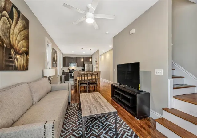 Photo 4 of Multi family home for sale at 924 Talmage, Saint Louis, MO 63110 | MLS# 25008594 | Listing updated on 2025-02-17