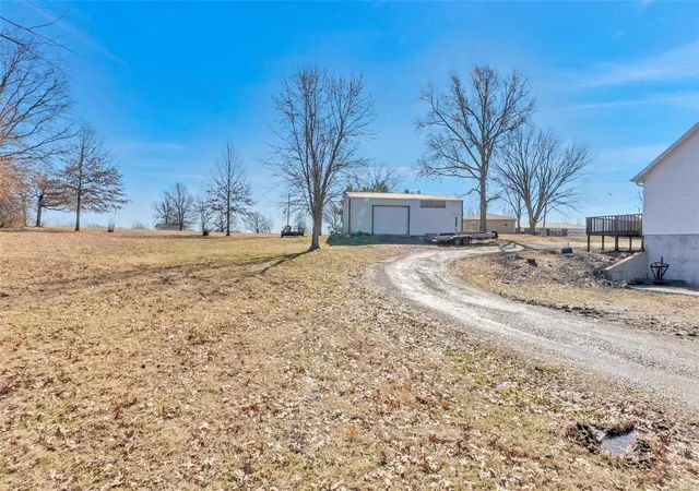 Photo 52 of Single family home for sale at 804 Sunset Ln, Mexico, MO 65265 | MLS# 25008658 | Listing updated on 2025-03-12