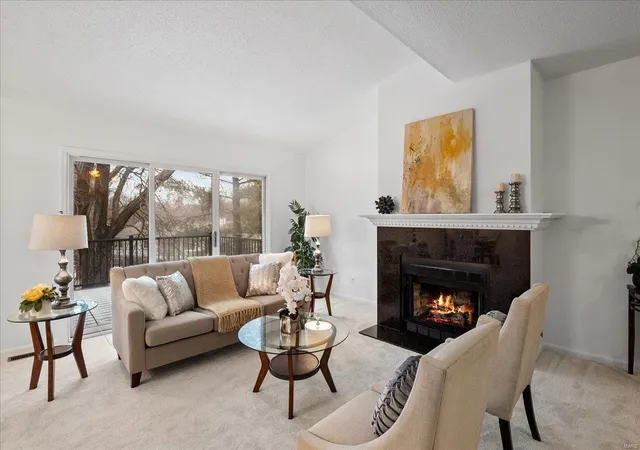 Photo 1 of Sale Pending at 13187 Royal Pines Dr, Saint Louis, MO 63146 | MLS# 25008890 | Listing updated on 2025-03-06