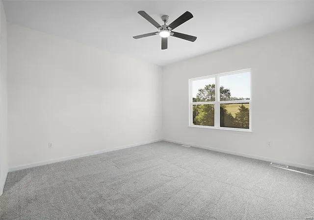 3rd image of 21 Matthias Close Rd #21 STB, Washington, MO 63090 | MLS# 25008995