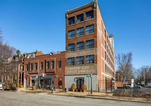 Photo 1 of Condo for sale at 1831 Sidney St #G, Saint Louis, MO 63104 | MLS# 25009110 | Listing updated on 2025-03-17