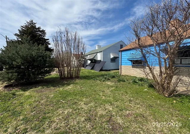 Photo 2 of Single family home for sale at 5273 Parker Ave, Saint Louis, MO 63139 | MLS# 25009123 | Listing updated on 2025-03-26