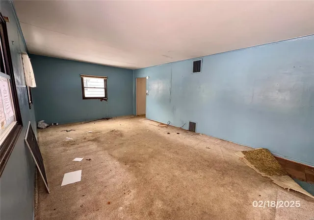 Photo 3 of Single family home for sale at 5273 Parker Ave, Saint Louis, MO 63139 | MLS# 25009123 | Listing updated on 2025-03-26
