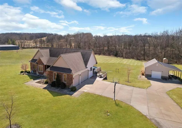 Photo 45 of Single family home for sale at 10116 Hwy 100, New Haven, MO 63068 | MLS# 25009137 | Listing updated on 2025-03-11