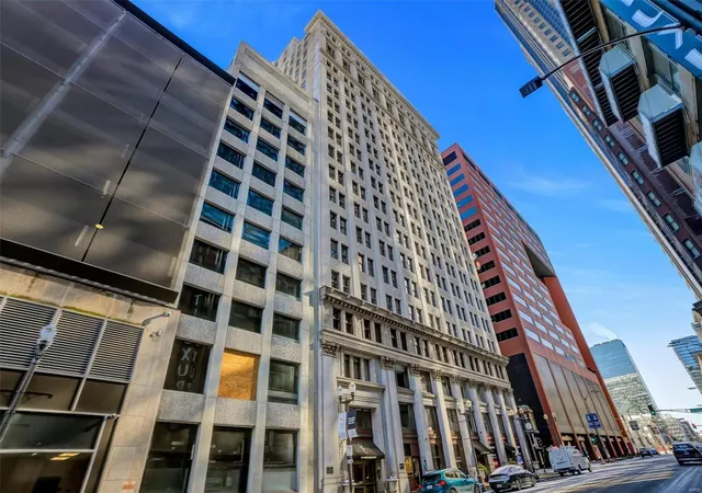 Condo for sale at 314 N Broadway #903, Saint Louis, MO 63102 | MLS# 25009260