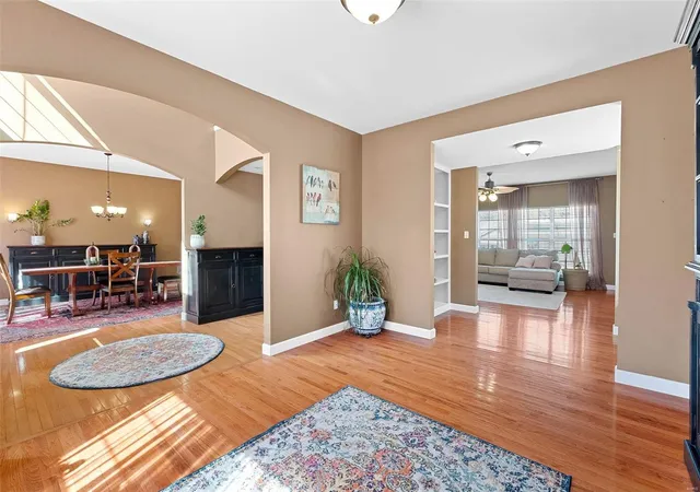 Photo 3 of Sale Pending at 1024 Windward Passage, Saint Charles, MO 63303 | MLS# 25009306 | Listing updated on 2025-03-18