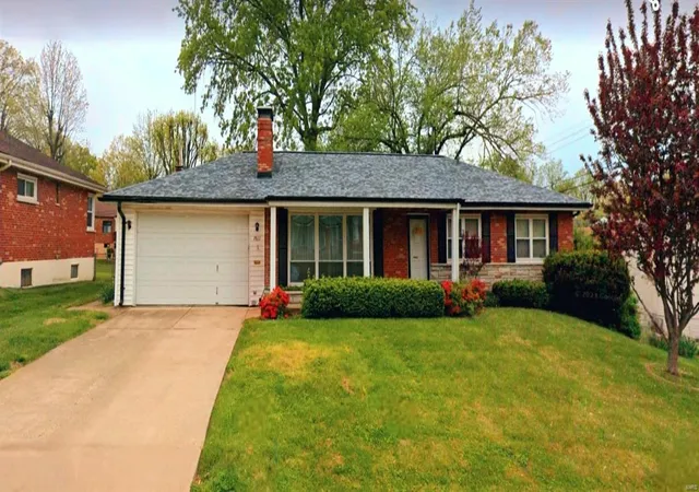 Photo 1 of Single family home for sale at 7811 Colleen Ave, Saint Louis, MO 63123 | MLS# 25009376 | Listing updated on 2025-03-08