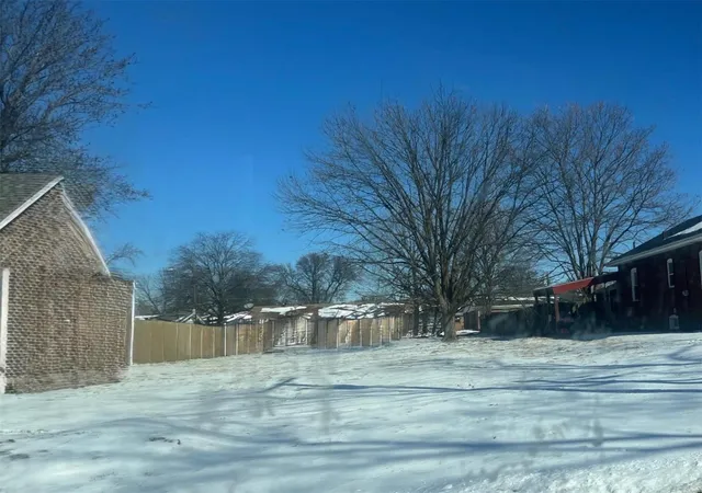 3rd image of 107 S 35th St, Belleville, IL 62226 | MLS# 25009566