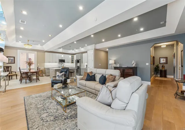 Listing Photo 4 - Condo for sale in building located at 4411 Mcpherson Ave, Saint Louis, MO 63108 - Unit #3