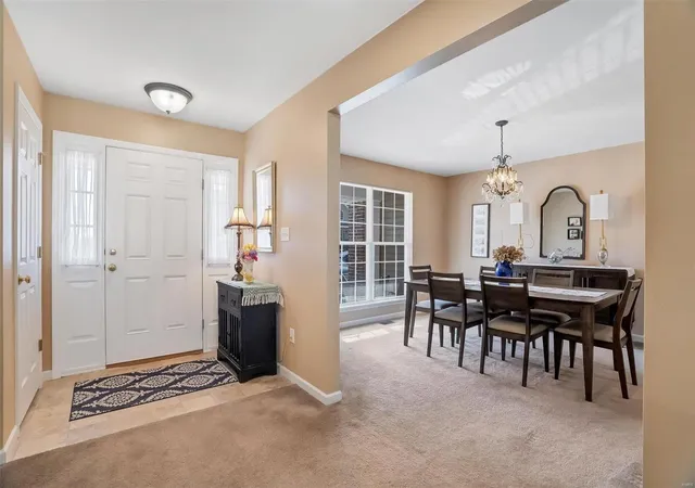 Photo 4 of Single family home for sale at 4957 Quail Crst Ct, Saint Louis, MO 63128 | MLS# 25009600 | Listing updated on 2025-03-12