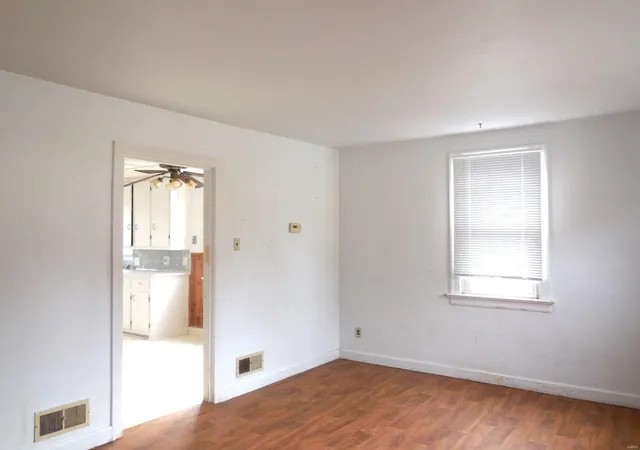 2nd image of 20 29th, Belleville, IL 62226 | MLS# 25009609