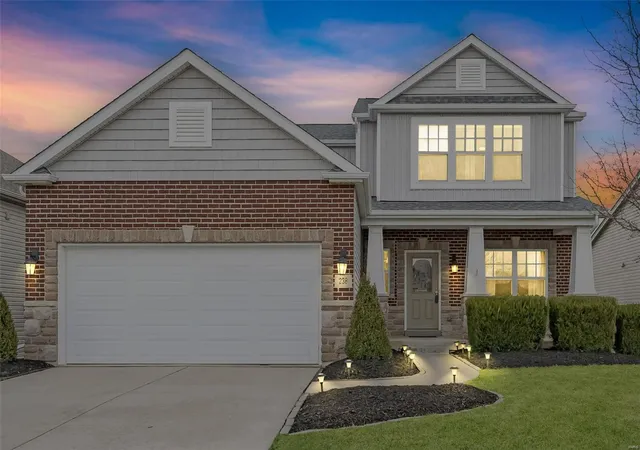 Photo 1 of Single family home for sale at 238 Thorn Brk Dr, O Fallon, MO 63366 | MLS# 25009676 | Listing updated on 2025-03-16