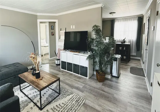 Photo 2 of Single family home for sale at 1414 Downing St, Kirksville, MO 63501 | MLS# 25009722 | Listing updated on 2025-03-09