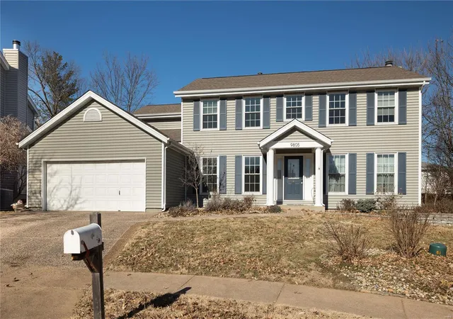 Photo 1 of Sale Pending at 9805 Affton View Ct, Saint Louis, MO 63123 | MLS# 25009828 | Listing updated on 2025-03-10