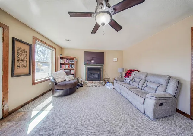 Photo 3 of Single family home for sale at 13011 Private Dr 3625, Saint James, MO 65559 | MLS# 25009886 | Listing updated on 2025-03-06
