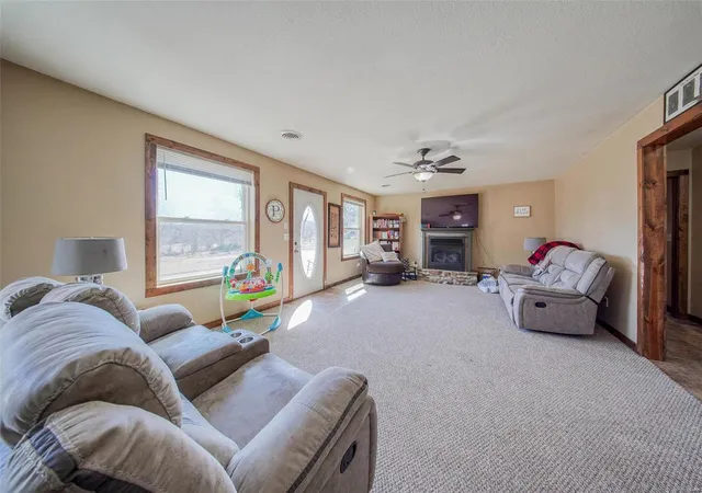 Photo 4 of Single family home for sale at 13011 Private Dr 3625, Saint James, MO 65559 | MLS# 25009886 | Listing updated on 2025-03-06