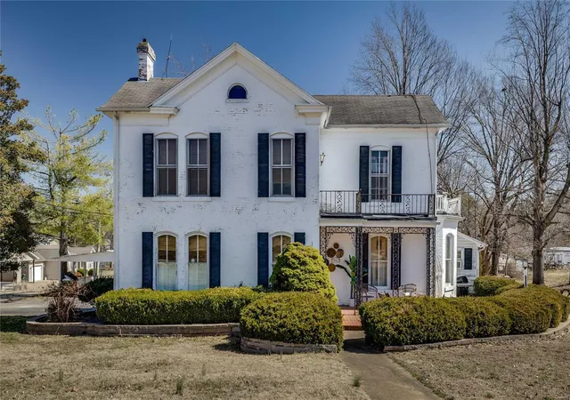 Photo 1 of Single family home for sale at 401 S Main, Fredericktown, MO 63645 | MLS# 25009918 | Listing updated on 2025-03-14