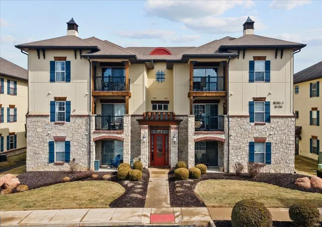 Photo 1 of Condo for sale at 534 Bordeaux Way, Saint Peters, MO 63376 | MLS# 25009947 | Listing updated on 2025-03-19