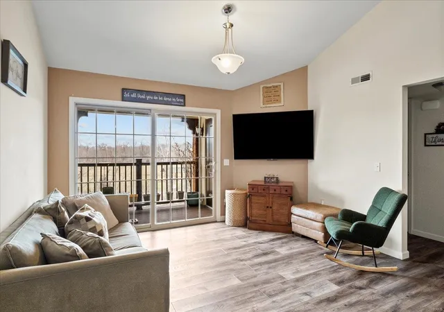 Photo 3 of Condo for sale at 534 Bordeaux Way, Saint Peters, MO 63376 | MLS# 25009947 | Listing updated on 2025-03-19