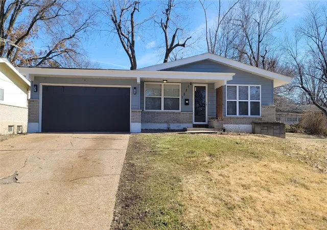 Photo 2 of Single family home for sale at 10216 Pannell Dr, Saint Louis, MO 63136 | MLS# 25010112 | Listing updated on 2025-03-18
