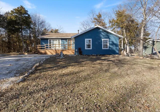 Photo 1 of Single family home for sale at 9 Lynette Ln, Camdenton, MO 65020 | MLS# 25010307 | Listing updated on 2025-03-10