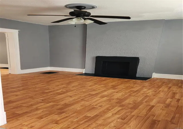 Photo 2 of Single family home for sale at 3615 Virginia Ave, Saint Louis, MO 63118 | MLS# 25010488 | Listing updated on 2025-02-28