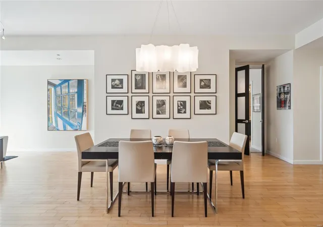 Photo 4 of Condo for sale at 4545 Lindell Blvd #12, Saint Louis, MO 63108 | MLS# 25011563 | Listing updated on 2025-03-18