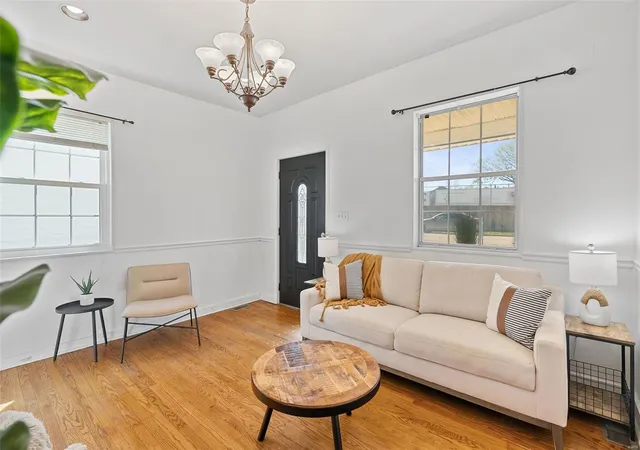 Photo 3 of Single family home for sale at 5127 Pattison Ave, Saint Louis, MO 63110 | MLS# 25011590 | Listing updated on 2025-03-27