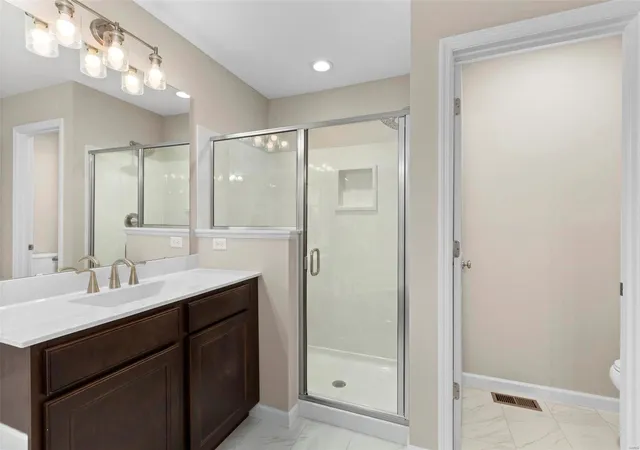 Photo 21 of Single family home for sale at 18409 Boone Ridge Manor Dr, Truesdale, MO 63380 | MLS# 25011750 | Listing updated on 2025-03-17