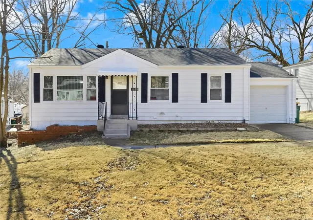 Photo 1 of Single family home for sale at 1132 Kilgore Dr, Saint Louis, MO 63137 | MLS# 25011842 | Listing updated on 2025-03-15