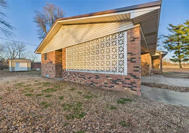 Photo 4 of Single family home for sale at 21415 State Hwy J, Malden, MO 63863 | MLS# 25011958 | Listing updated on 2025-03-01