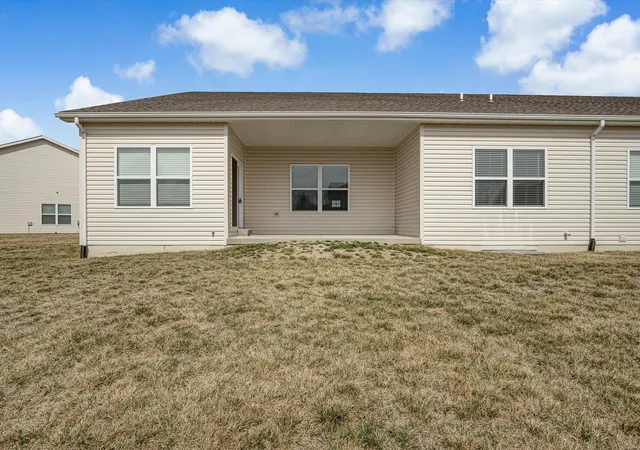 23rd image of 703 Applewood Creek Dr, Fairview Heights, IL 62208 | MLS# 25012104