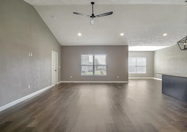 3rd image of 703 Applewood Creek Dr, Fairview Heights, IL 62208 | MLS# 25012104