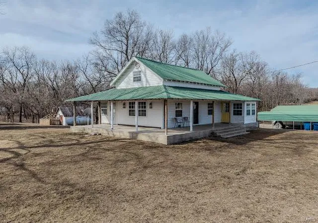 3rd image of 26975 Pacific, Lebanon, MO 65536 | MLS# 25012272