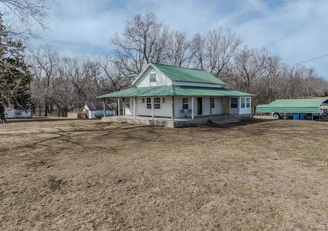 4th image of 26975 Pacific, Lebanon, MO 65536 | MLS# 25012272