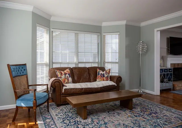 Photo 2 of Single family home for sale at 9765 Tesson Crk Ests Dr, Saint Louis, MO 63123 | MLS# 25012371 | Listing updated on 2025-03-26