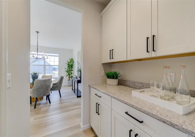 Photo 3 of Single family home for sale at 2003 Butte Trl Ct, Saint Charles, MO 63304 | MLS# 25012437 | Listing updated on 2025-03-19