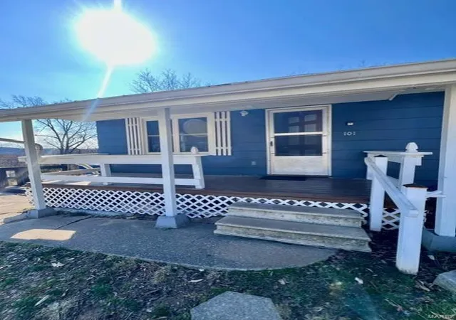 Photo 2 of Single family home for sale at 101 Rock St, Marble Hill, MO 63764 | MLS# 25012504 | Listing updated on 2025-03-07