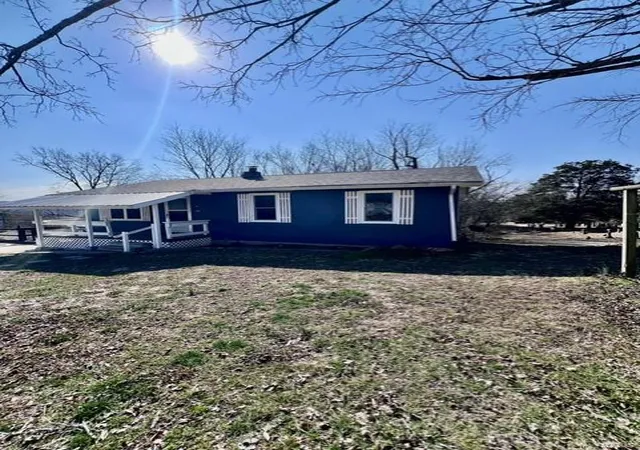 Photo 1 of Single family home for sale at 101 Rock St, Marble Hill, MO 63764 | MLS# 25012504 | Listing updated on 2025-03-07