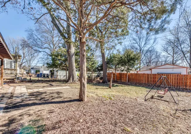 Photo 63 of Single family home for sale at 9230 Macon Ave, Saint Louis, MO 63134 | MLS# 25012530 | Listing updated on 2025-03-06